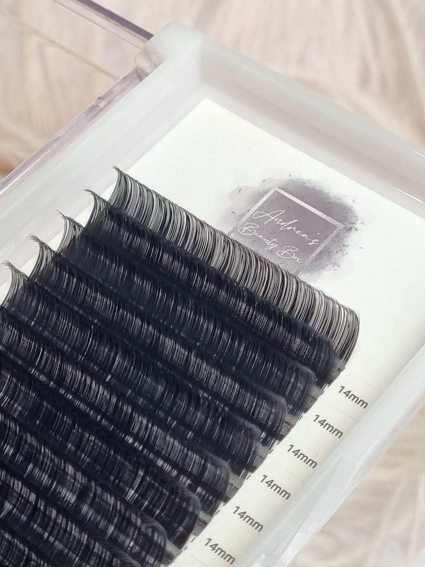 Volume Lashes